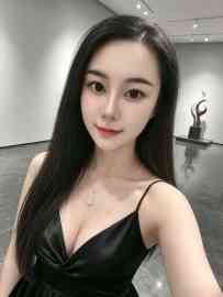 梅花园气质美女性感珊珊