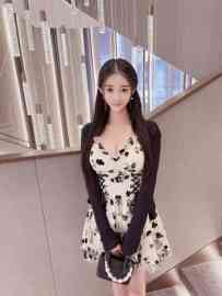 粉嫩甜妹小欣