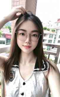 梅花园小小—大学生兼直