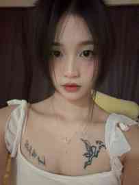 纯欲俏皮美少女-芒果