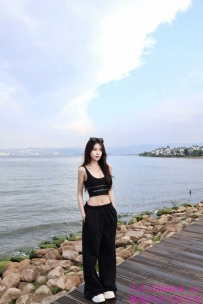 顺德大良高挑气质美女-小晓