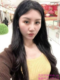 丰满美女糖果