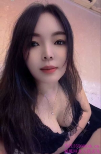 客运站丰满美女玫玫